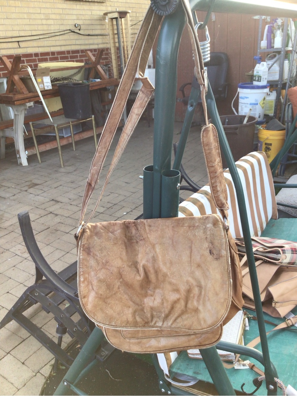 Source Unknown Tan Distressed Leather Messenger Bag
